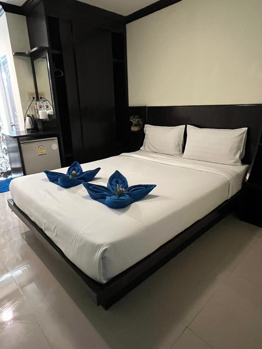 Hotel Blueskyhouse Patong Exterior foto