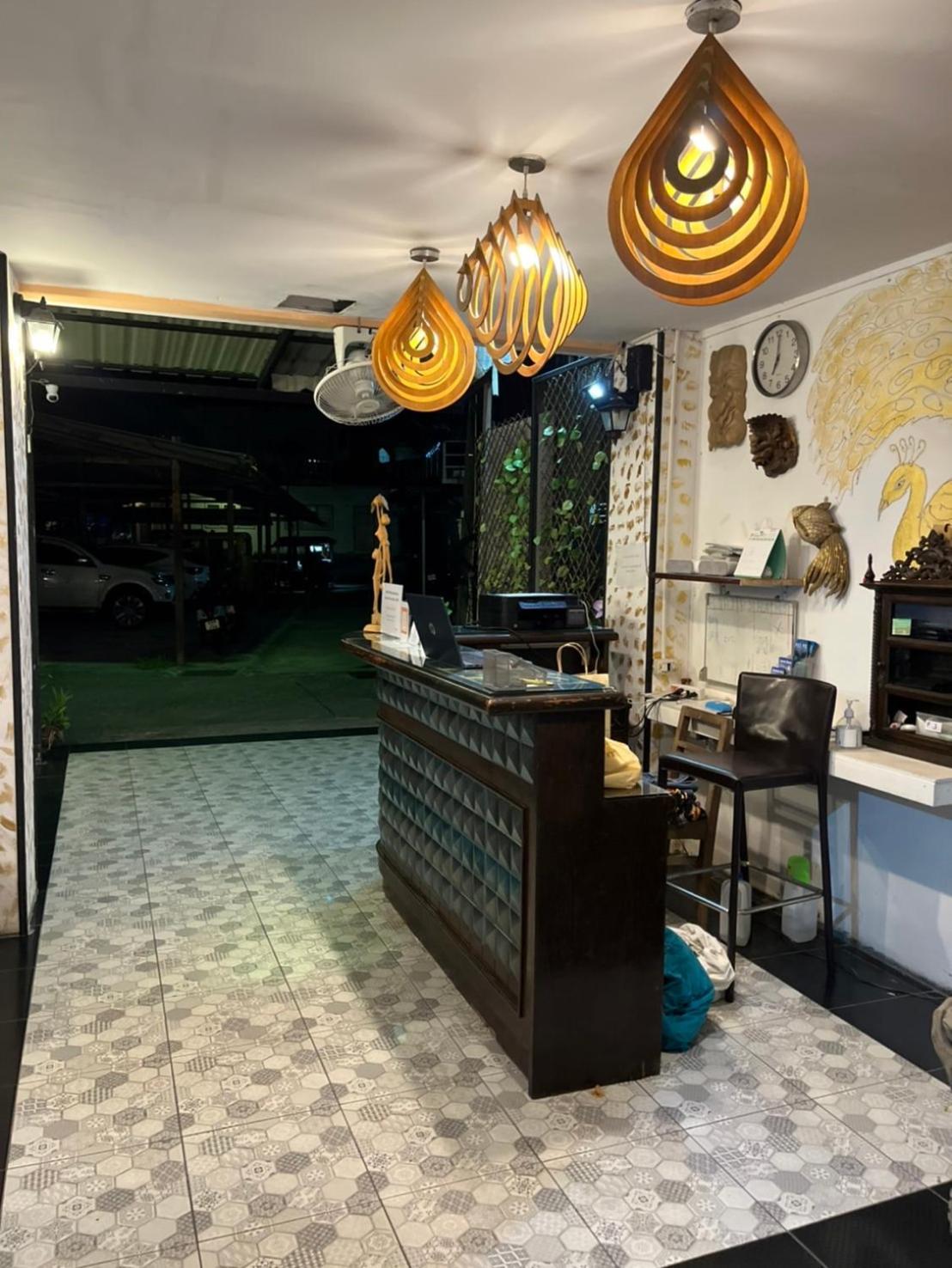 Hotel Blueskyhouse Patong Exterior foto